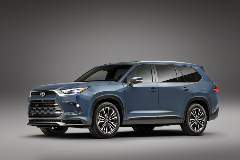 The Ultimate Family SUV: 2024 Toyota Grand Highlander Makes World Premiere
